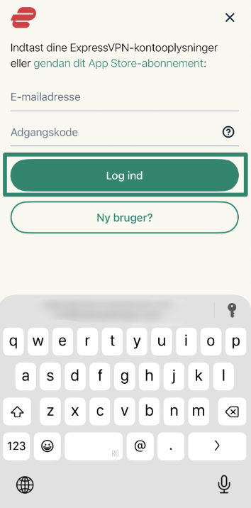 Indlogning i ExpressVPN ved brug af mailadresse og adgangskode.