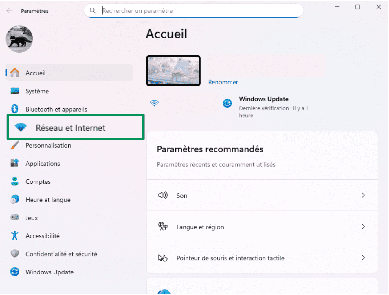 The Settings menu on a Windows machine, with the Network & internet option highlighted.