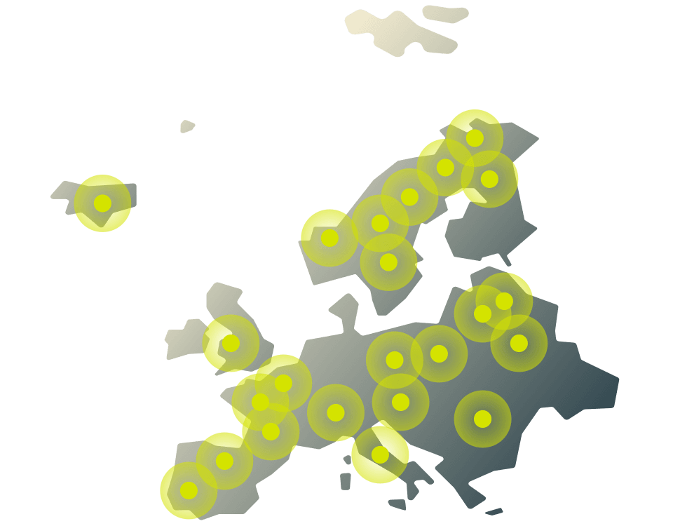 ExpressVPN의 거대한 글로벌 네트워크로 수십 개의 유럽 서버 위치에 연결하세요.